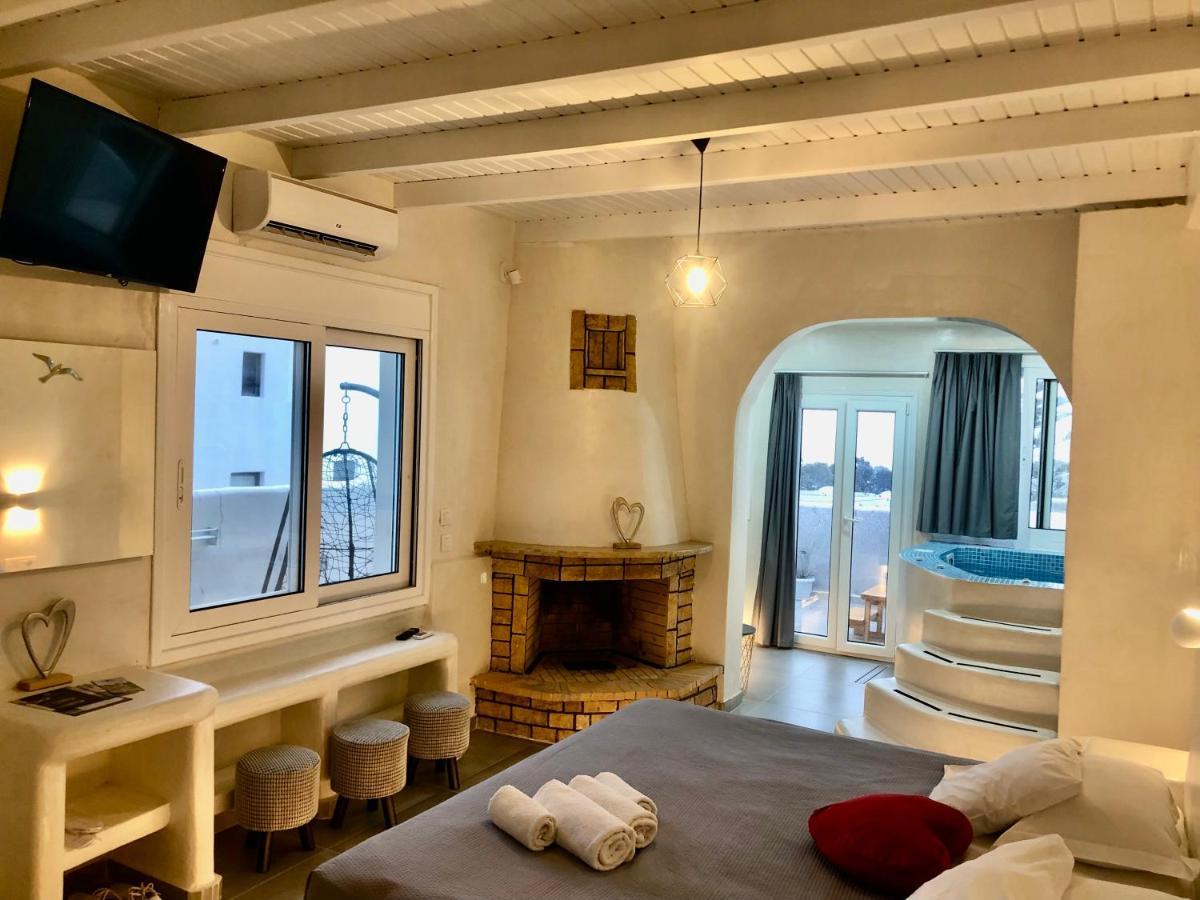 The Muses Of Santorini Private Jacuzzi Suites Vóthon Exteriér fotografie