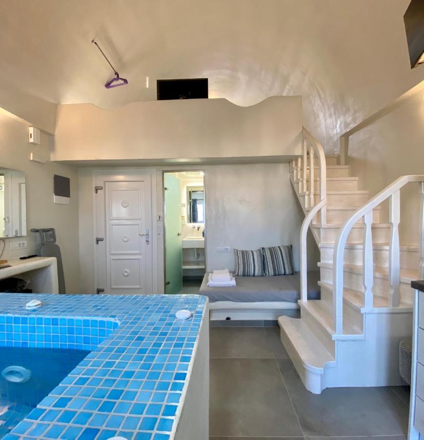 The Muses Of Santorini Private Jacuzzi Suites Vóthon Exteriér fotografie